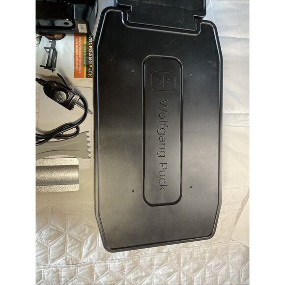 Wolfgang Puck Indoor/outdoor Reversible Grill Griddle With Stand New No Box - Picture 10 of 11